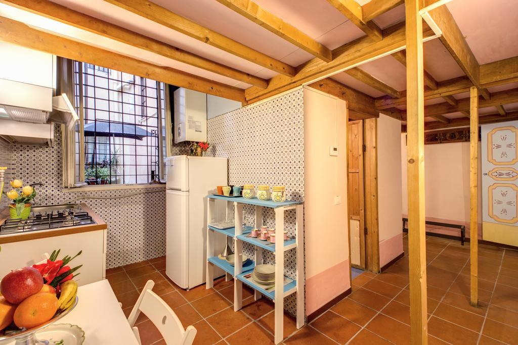 Casa Savelli Leilighet Roma Eksteriør bilde