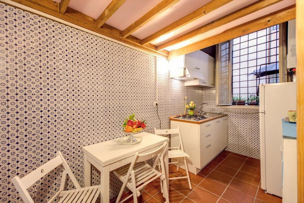 Casa Savelli Leilighet Roma Eksteriør bilde